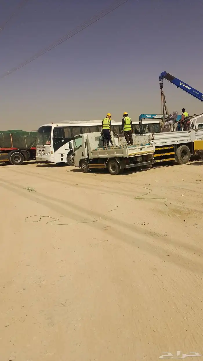 مبسط قريب من موقعي اسمنت رمل غراء 2