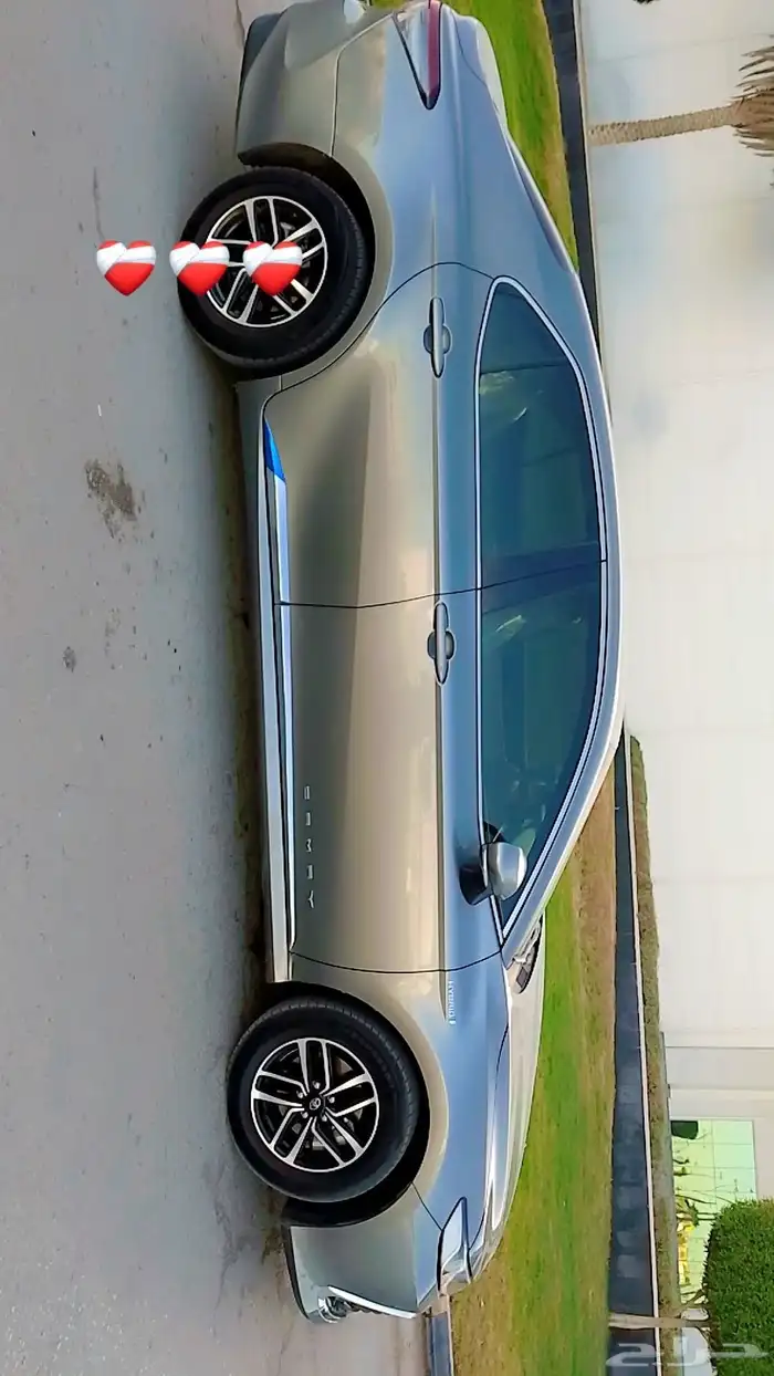 Camry hybrid le 6