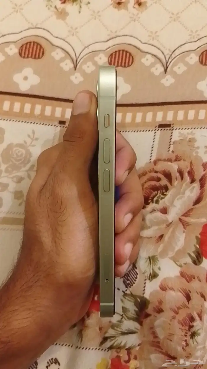 ايفون 12 ميني 2