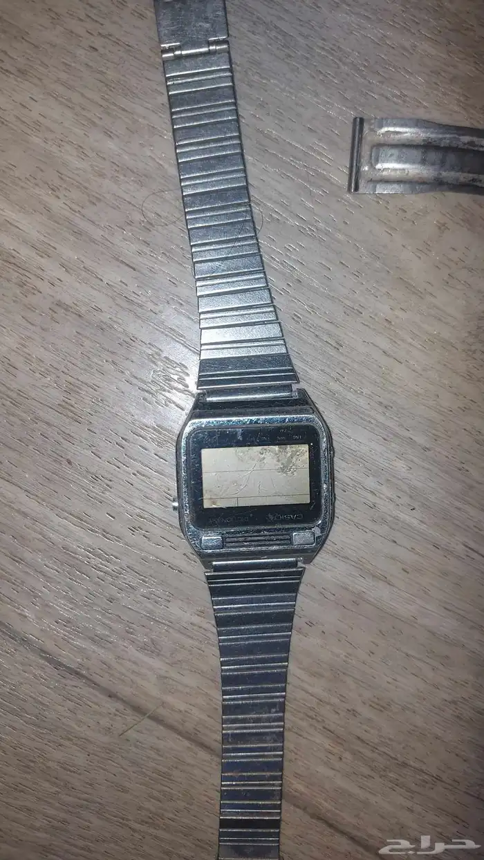 مجموعه ساعات قديمه CASIO 1