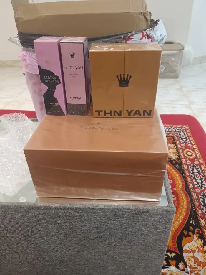 عطور ثنيان 8 قطع وبسعر رمزي 4