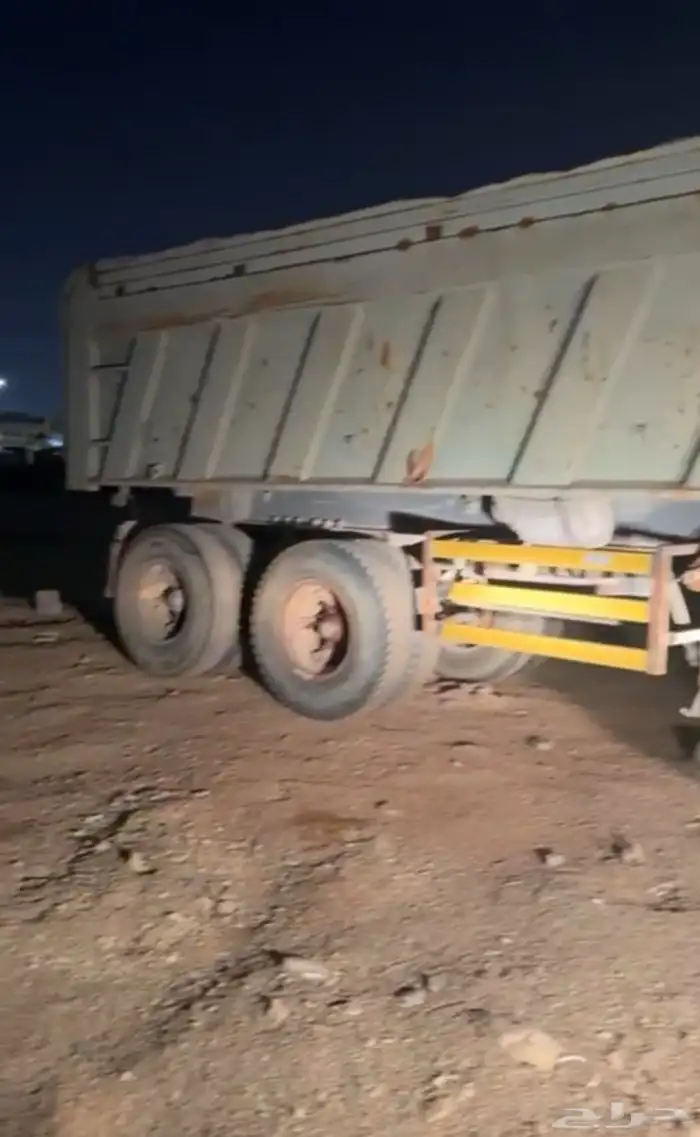 صندوق قلاب 24 للايجار 2