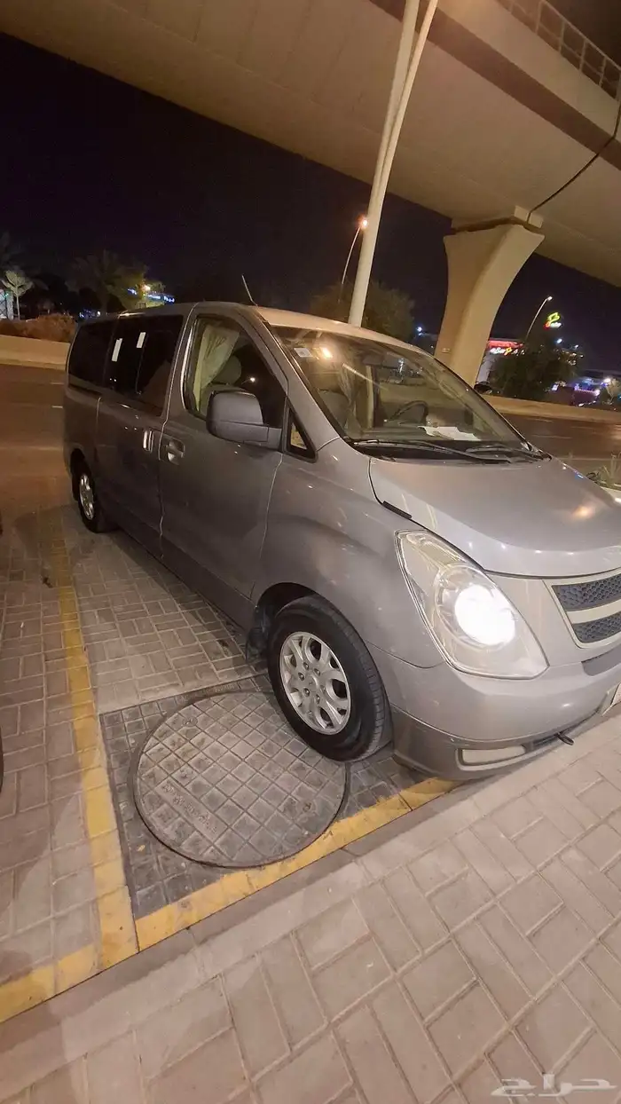 السلام عليكم هونداي H1 2012 قير مكينه شرط للبيع على السوم 4