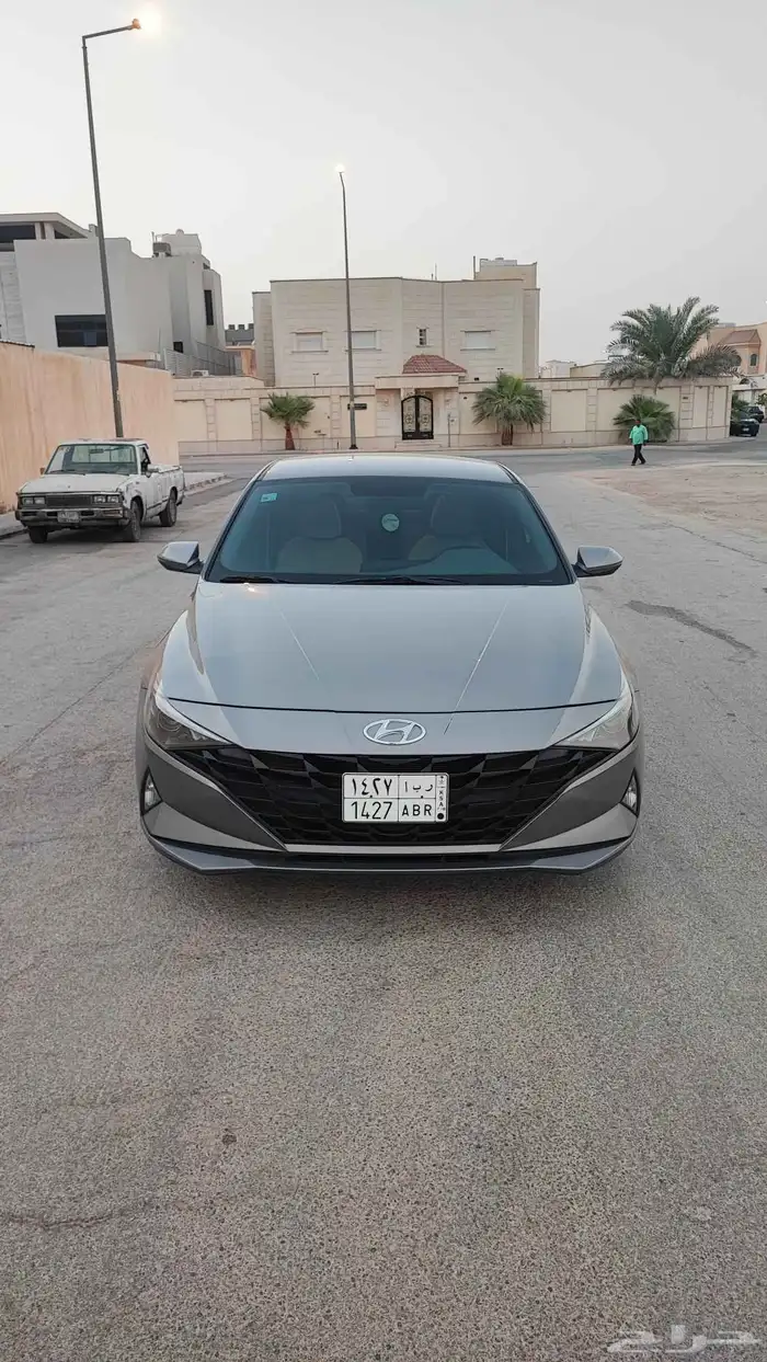 هونداي اللنترا 2022 ستاندر 1.6 نضيفه 0