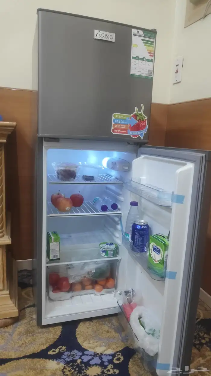 ثلاجه حجم متوسط W.BOX حالة ممتازة 1