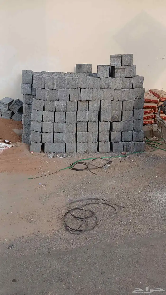 مواد بناء رمل واسمنت طوب مصمط وعتاب جميع المقاسات 15