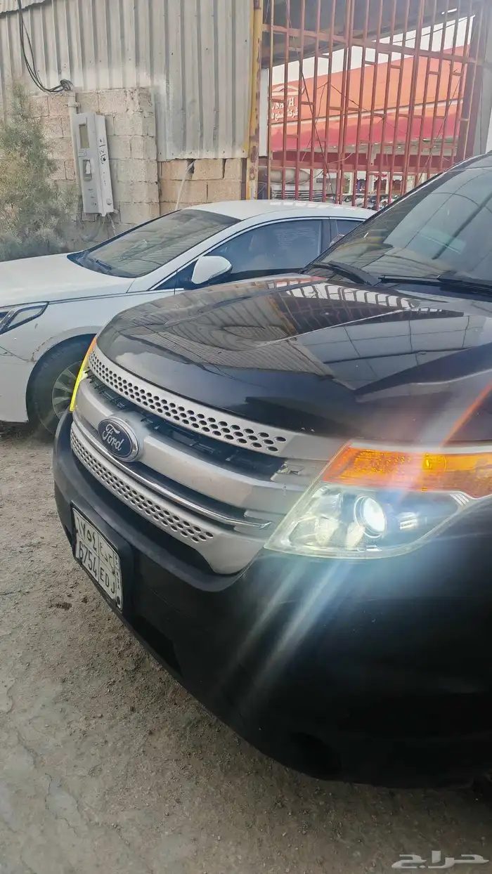فورد اكسبلور 2014 دبل الممشى 436000 خالي من السمكره نظيف 4