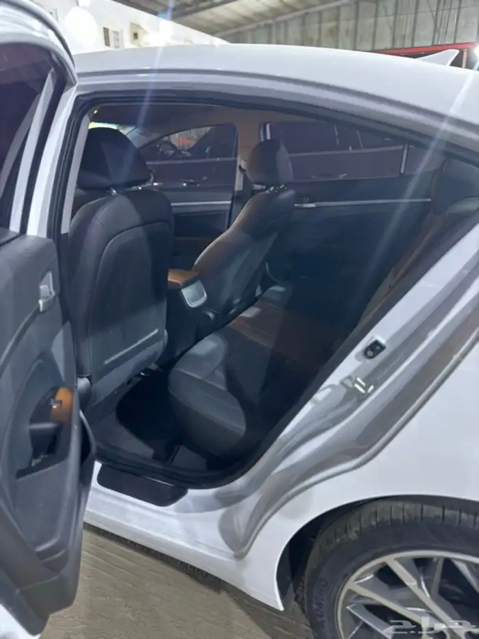 اللنترا فل كامل 2020 بنزين 7