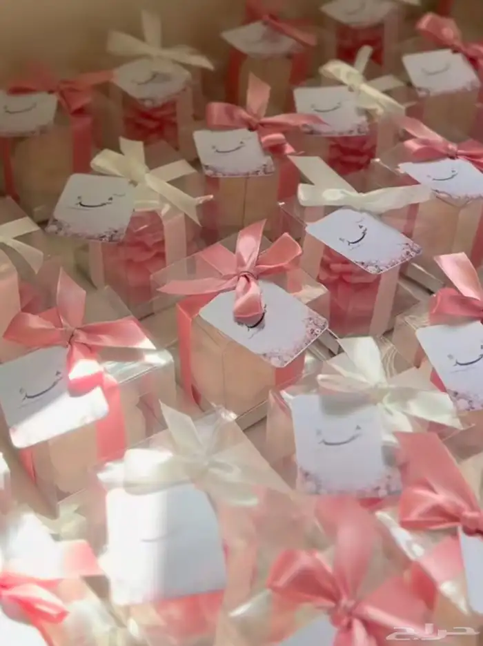 شموع توزيعات مع الثيم حسب الطلب 15