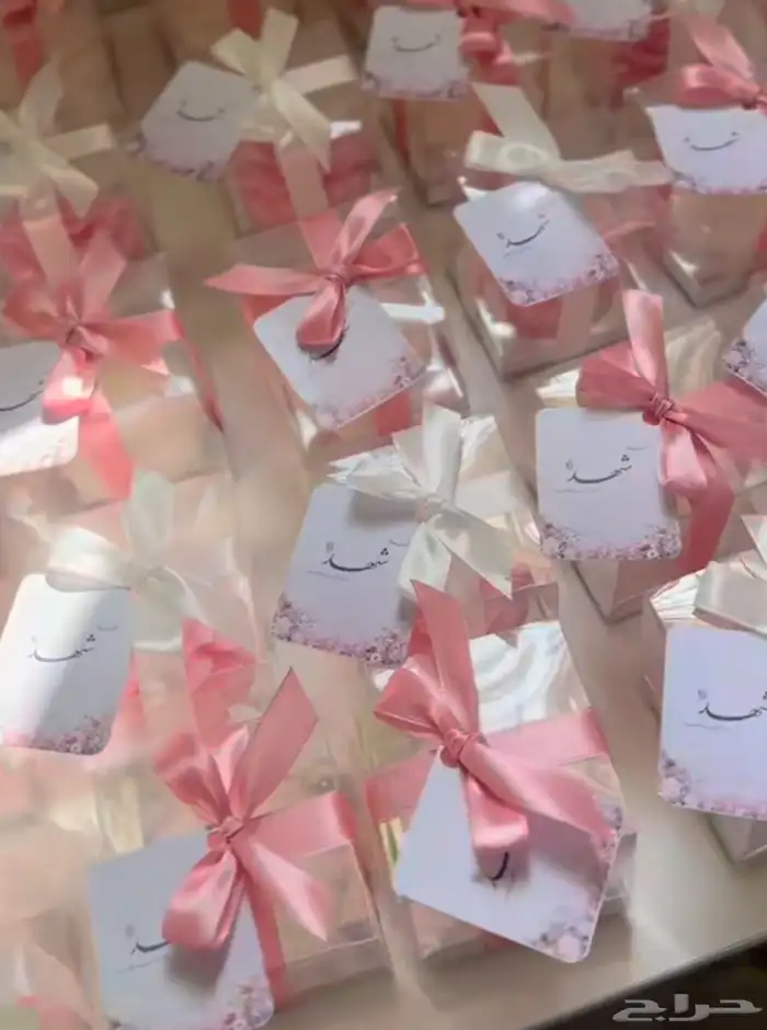 شموع توزيعات مع الثيم حسب الطلب 14