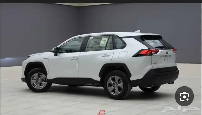 السلام عليكم يوجد لدينا رفور مديل 25 مقاس  17 فيراني 0