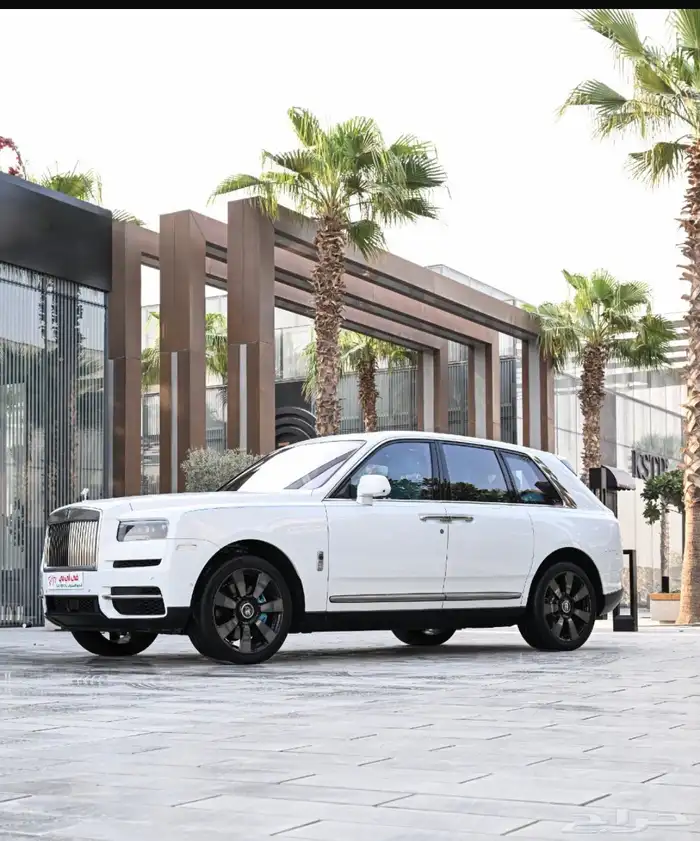 خدمة سيارات بسائق VIP 13