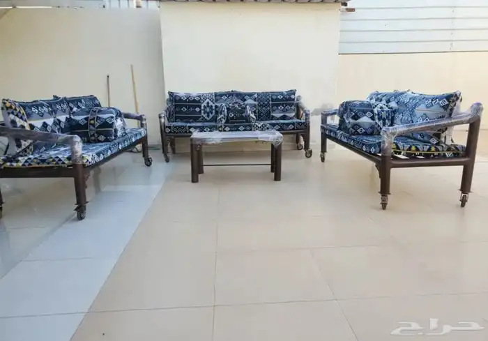 كراسي مع الجلسه 2