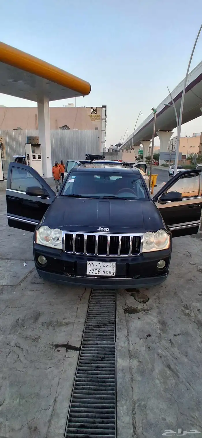 جيب شروكي 2005 14