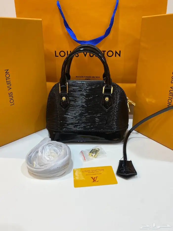 حقيبة لويس فويتون ألما بي بي   Louis Vuitton Alma BB Bag 8