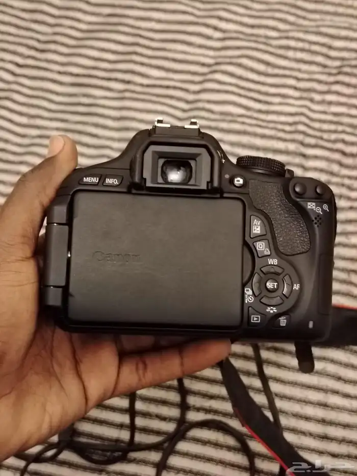 كانون 650d نظيفه شبه جديده 2