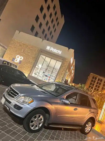 مرسيدس ML350 سته سلندر دفع رباعي 4Matic index