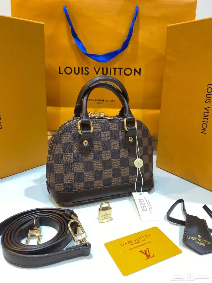 حقيبة لويس فويتون ألما بي بي   Louis Vuitton Alma BB Bag 2