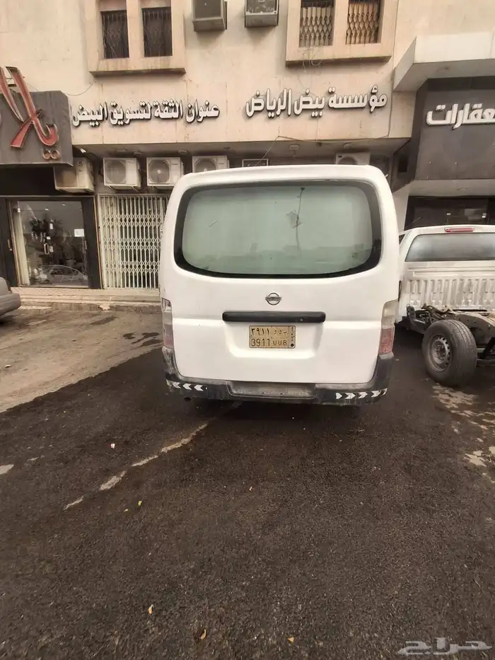 نيسان بضاعه 2009 بنزين 6