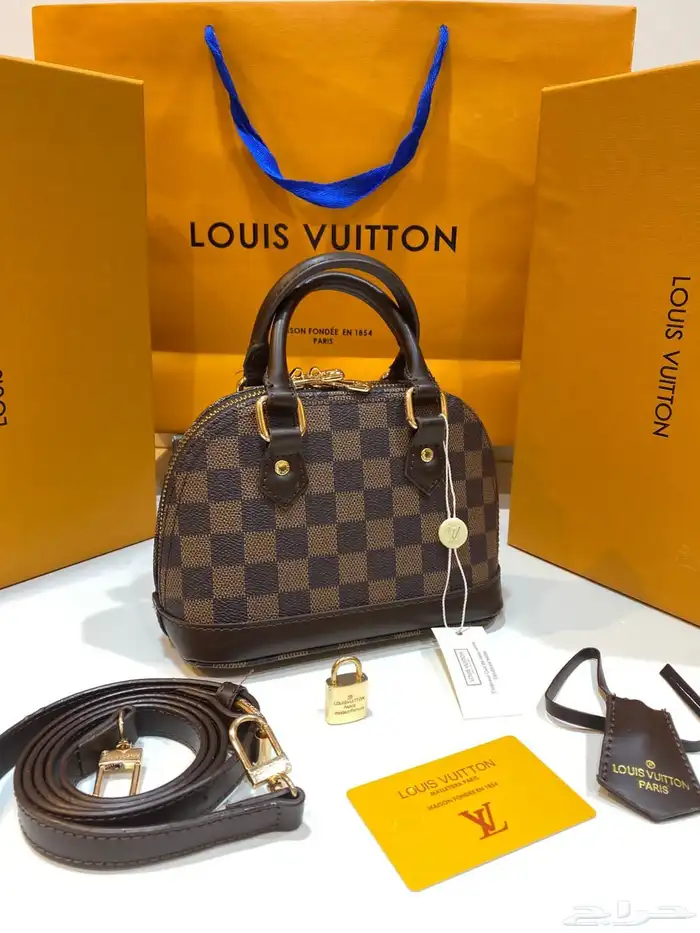حقيبة لويس فويتون ألما بي بي   Louis Vuitton Alma BB Bag 7