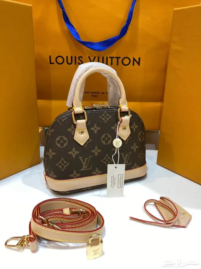 حقيبة لويس فويتون ألما بي بي   Louis Vuitton Alma BB Bag 4