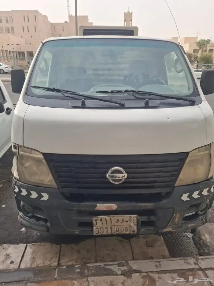نيسان بضاعه 2009 بنزين 1