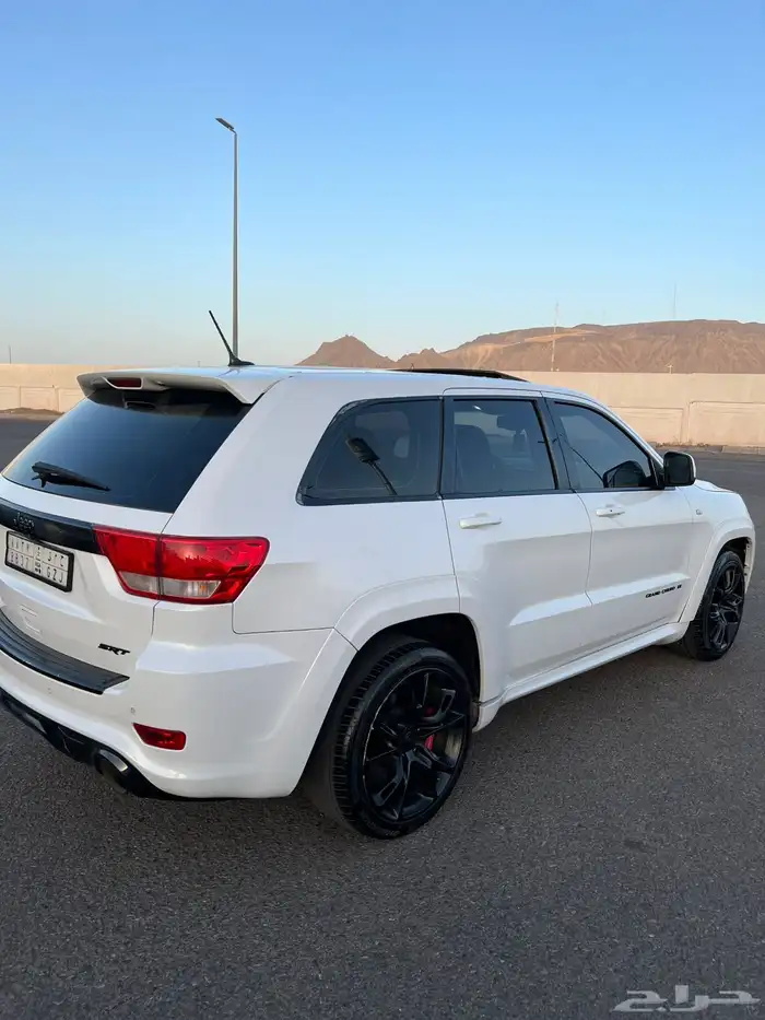 جيب جراند شيروكي 2013 SRT 19