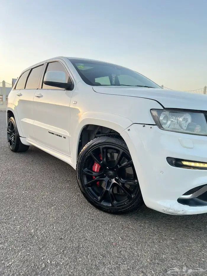 جيب جراند شيروكي 2013 SRT 18