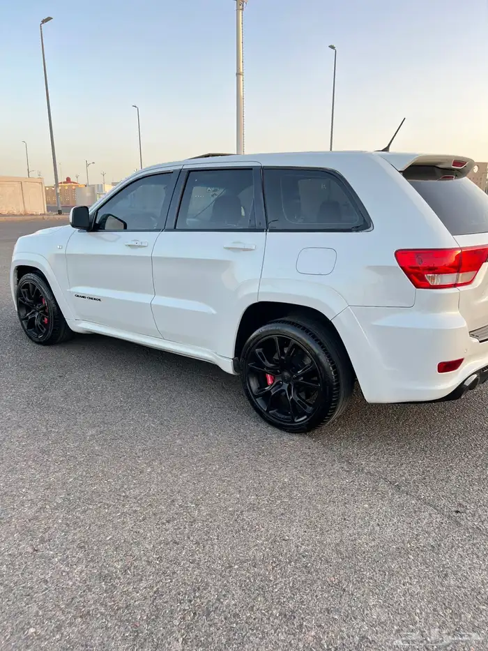 جيب جراند شيروكي 2013 SRT 3