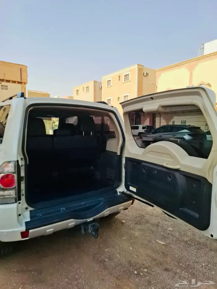 ميتسوبيشي باجيرو 6