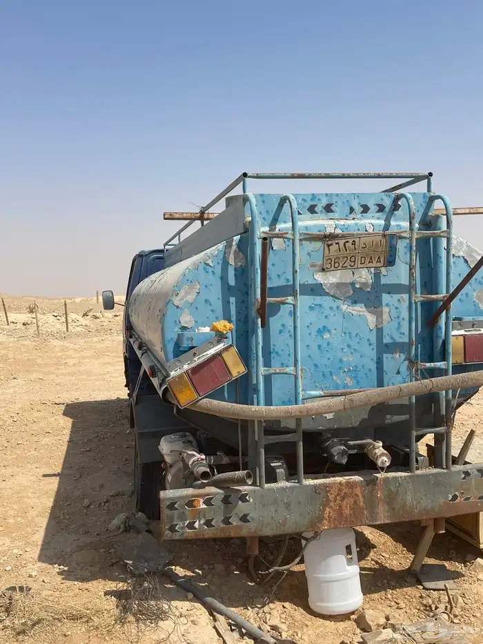 وايت تايوتا موديل 81 1