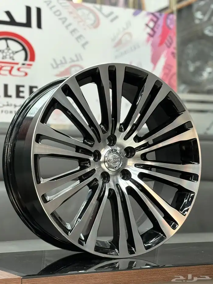 يوجد لدينا جميع انواع الجنوط وجميع مديلات السيارات 93