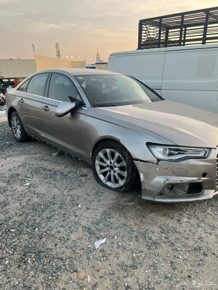 اودي 2018 A6 مصدوم 3