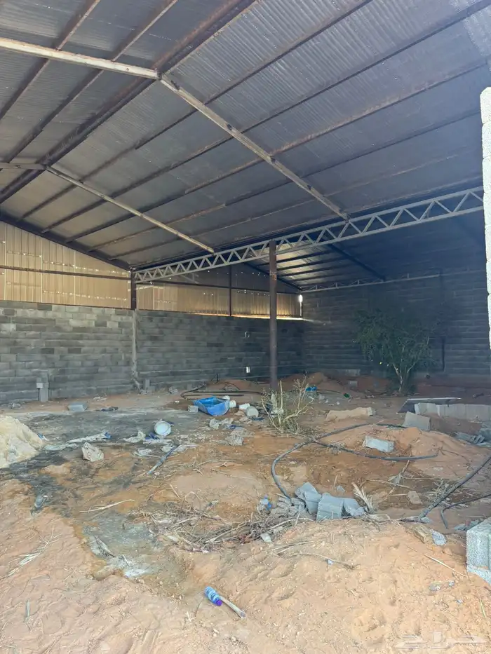 مستودعات كبير وصغير للإيجار( المزاحمية 0