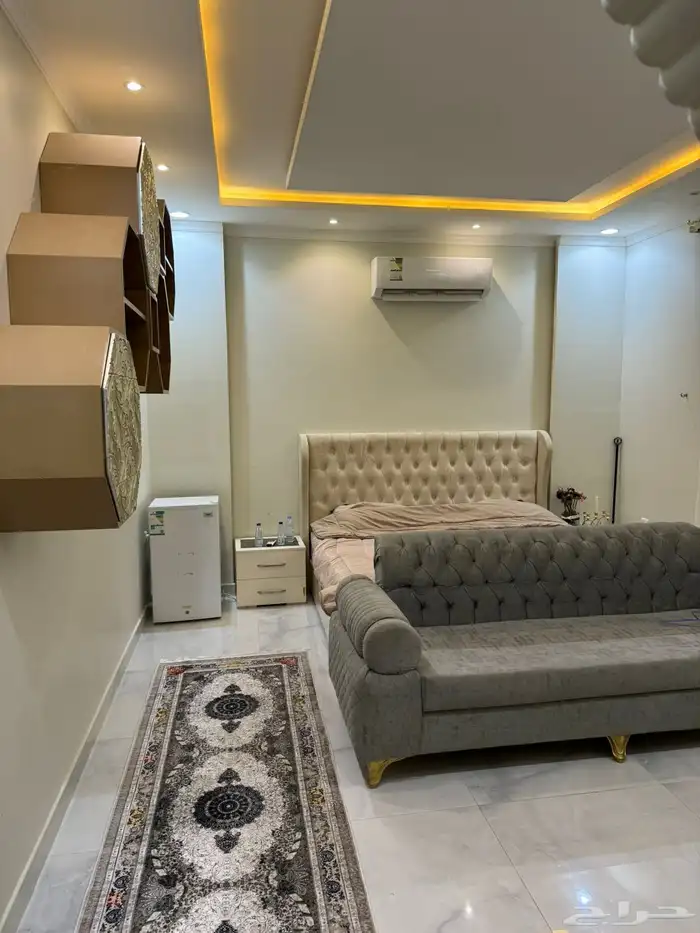 غرفه للايجار موثثه حي المهديه 6