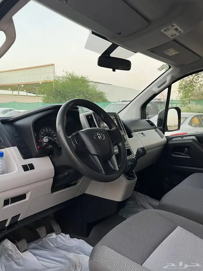 تويوتا باص 2022 بضاعه ديزل هايس للبيع 5