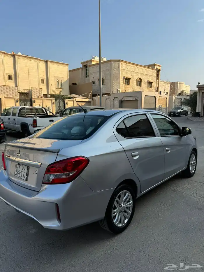 مبوتبيشي اتراج 2021 بحالة الوكالة 1