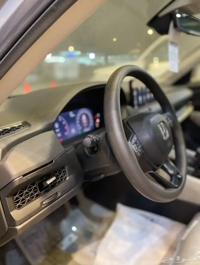 هوندا اكورد 2025 نص فل فقط ب 126000 12