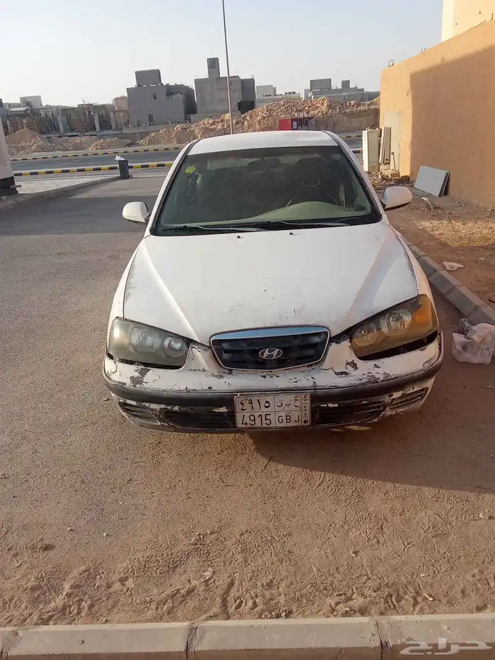 الانترا 2002مكينه 2005نضيفه للبيع استماره وفحص منتهيات 0