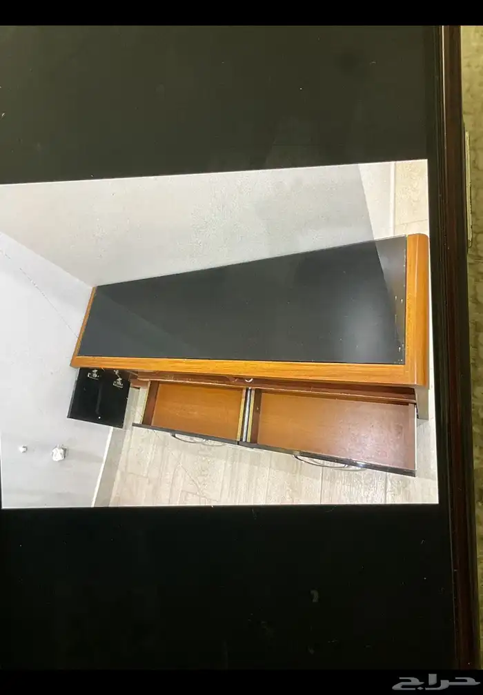 اثاث طاولة شاشه وكراسي كلاسيك 3