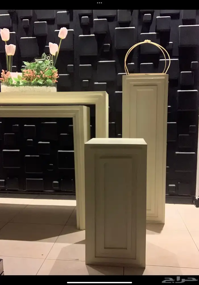 طاولة استقبال للبيع 2