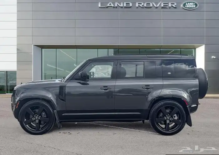 2023 Land Rover Defender 110 X Dynamic 3