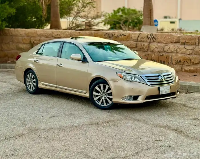 للبيع افالون 2011 نظيفة 20