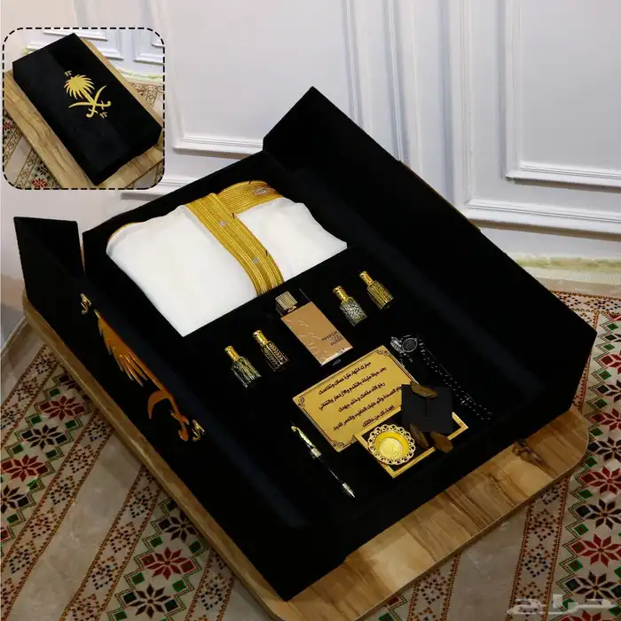 بوكس رجالي فاخر من بلاك روز هدية ملكية بتفاصيل فخمة 3