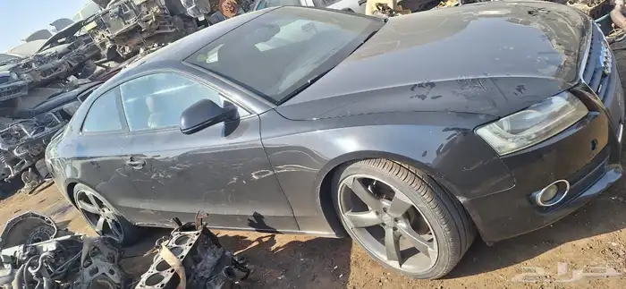 Audi موديل 2010 تشليح 0