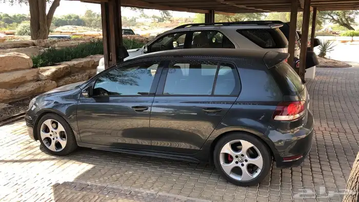 فولكس فاجن GTI موديل 2011 2