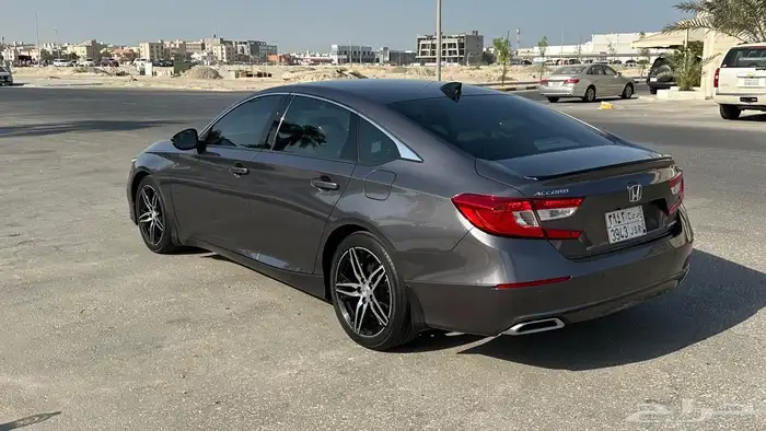 هوندا اكورد 2022 3