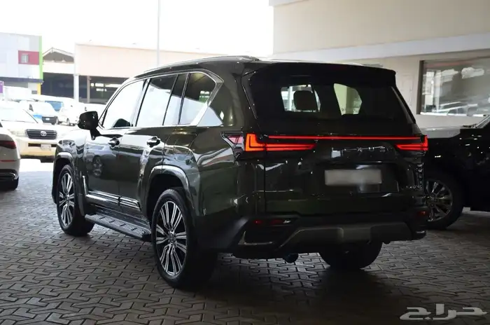 لكزس LX600 BB 2022 وارد عبداللطيف جميل 3