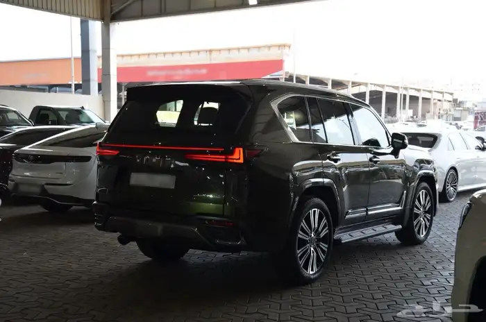 لكزس LX600 BB 2022 وارد عبداللطيف جميل 2