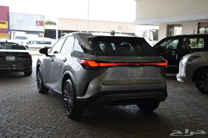 لكزس RX350 2023 5